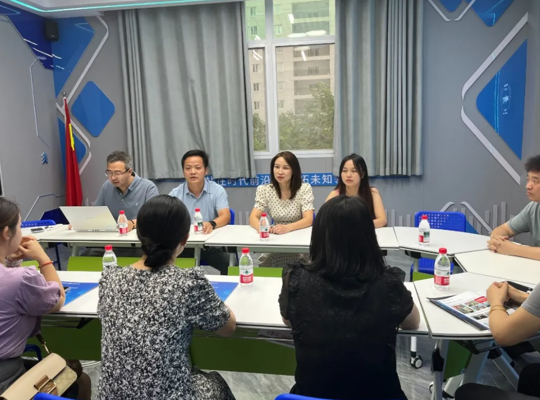 重庆城市科技学院人工智能与大数据学院